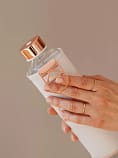 EQUA-glass-water-bottle-lava-faux-leather-cover_900x