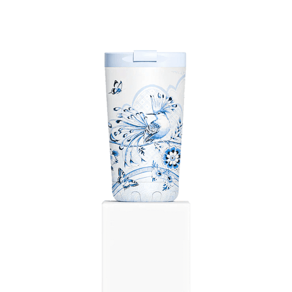 IZY_Mugs_x_Soft_Azure-min