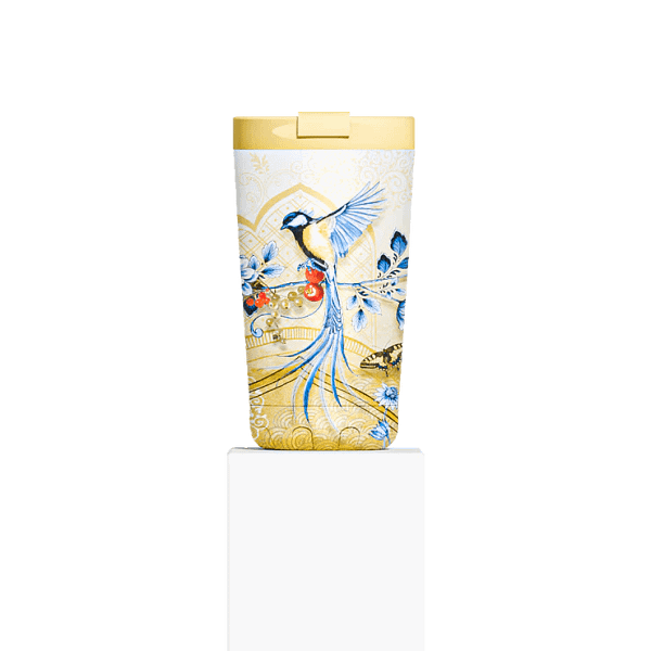 IZY_Mugs_x_Saffron_Gold-min IZY_Mugs_x_Saffron_Gold-min