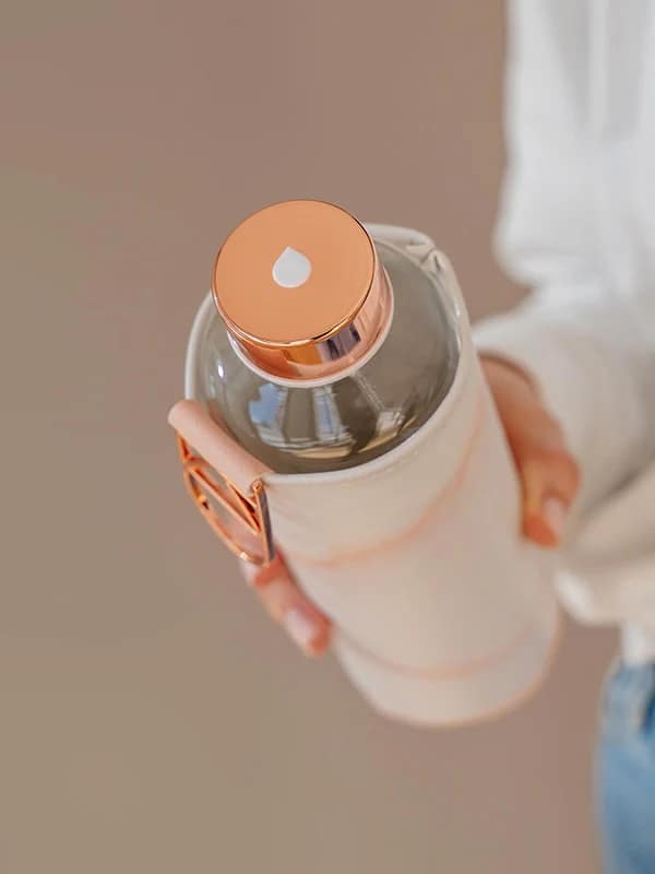 EQUA-glass-water-bottle-lava-rose-gold-details_900x EQUA-glass-water-bottle-lava-rose-gold-details_900x